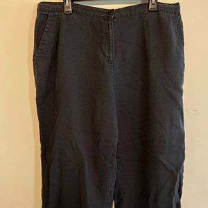L.L. Bean Vintage Black Linen Capris